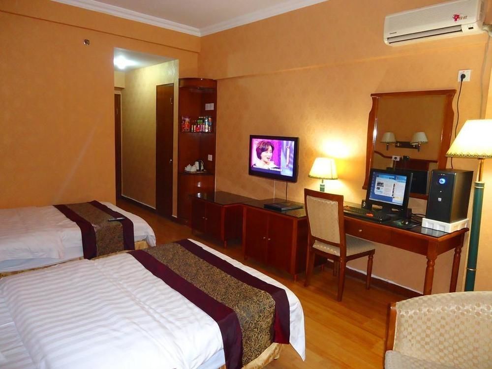 Half-Moon Hotel Shenzhen Exterior photo